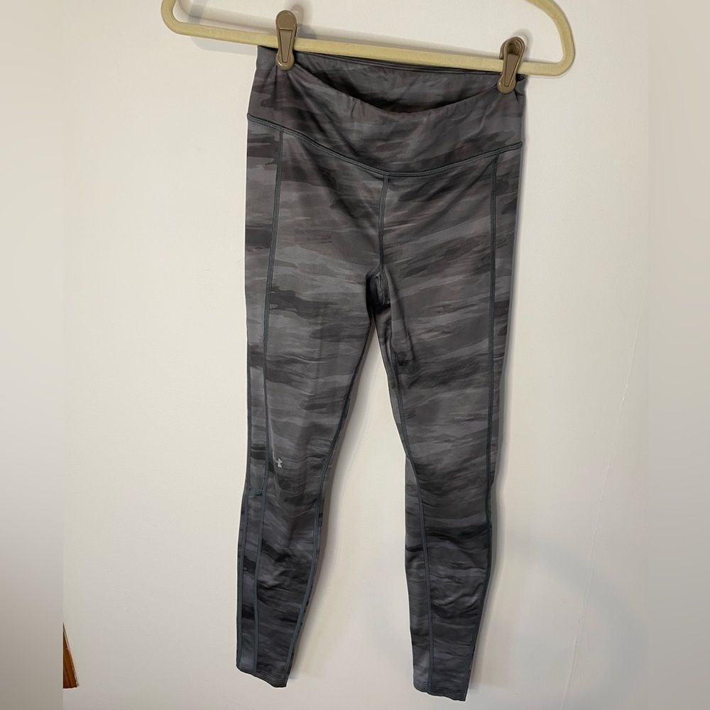 Under Armour Women Gray Stripe Compression Heat Gear Leggings Size xsmall
